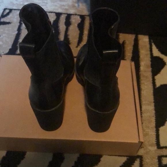 Black H&M ankle boots - Picture 3 of 4